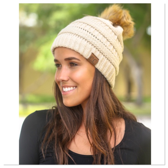 Lavender Moon Accessories - Beige Knit Beanie With Fur Pom Pom